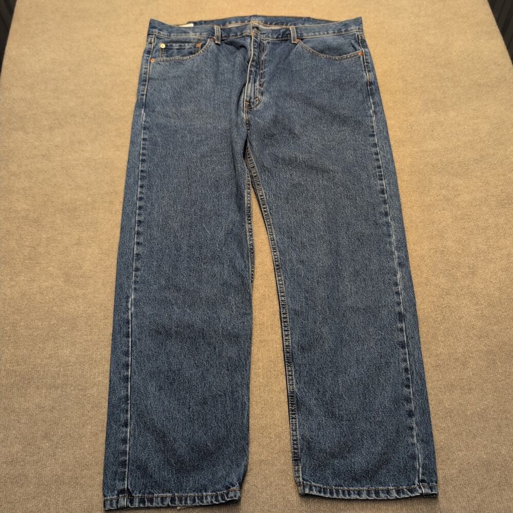 Levi's Mens Jeans Size 42x30 Blue Light Wash Denim Straight Fit